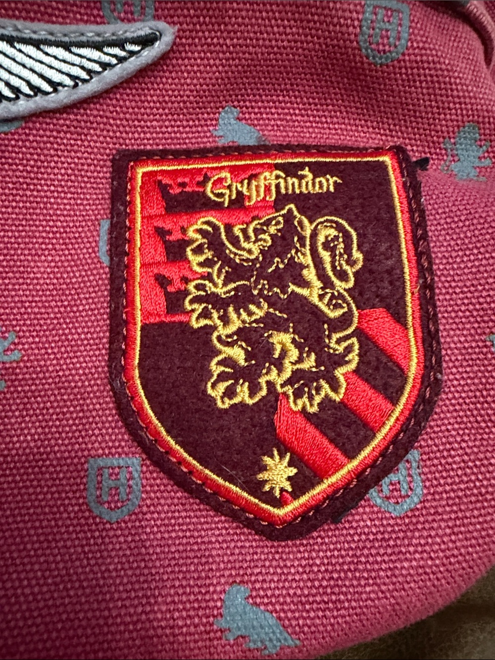 HARRY POTTER GRYFFINDOR Backpack - Picture 6 of 13